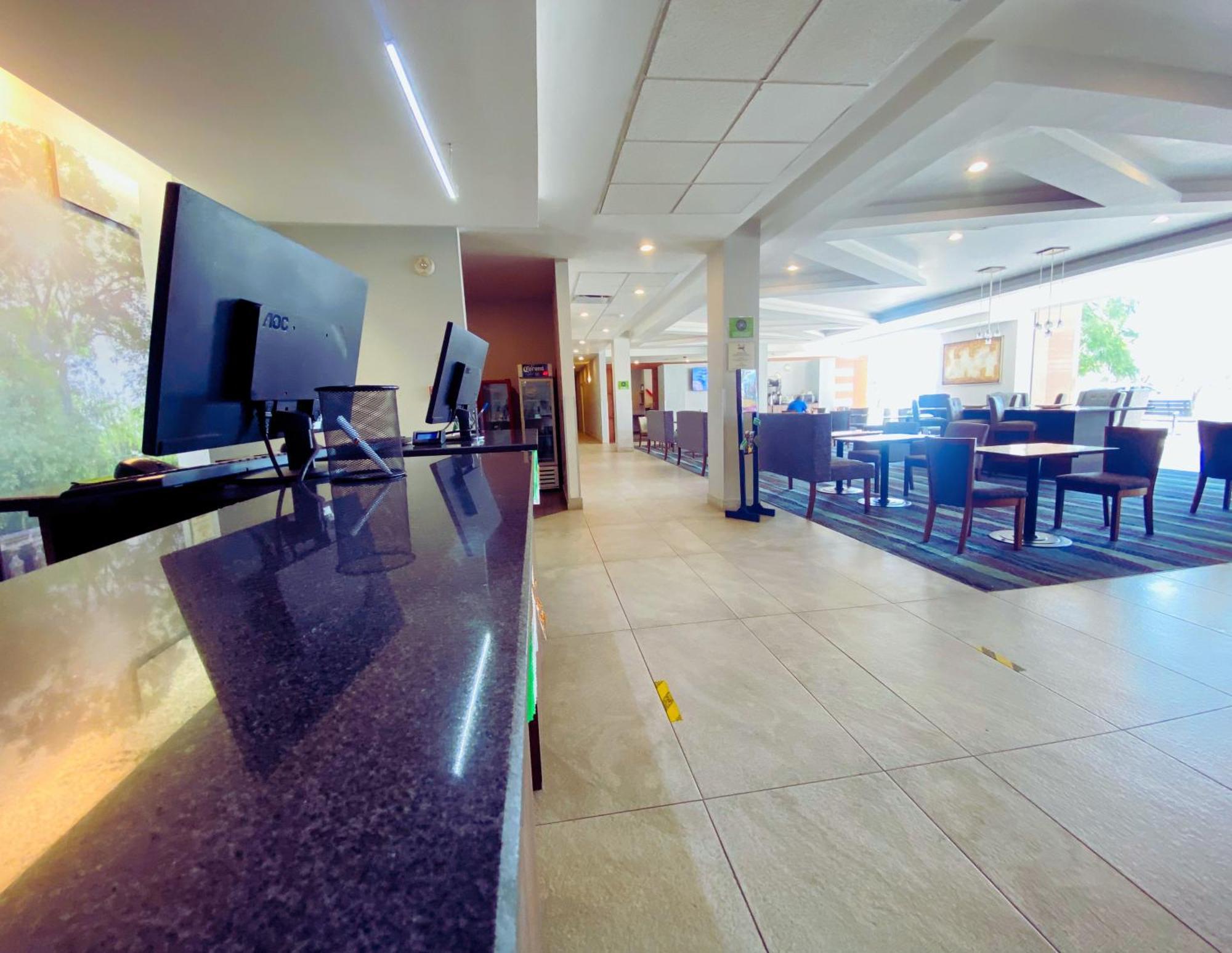 La Quinta By Wyndham Aguascalientes Hotel Kültér fotó