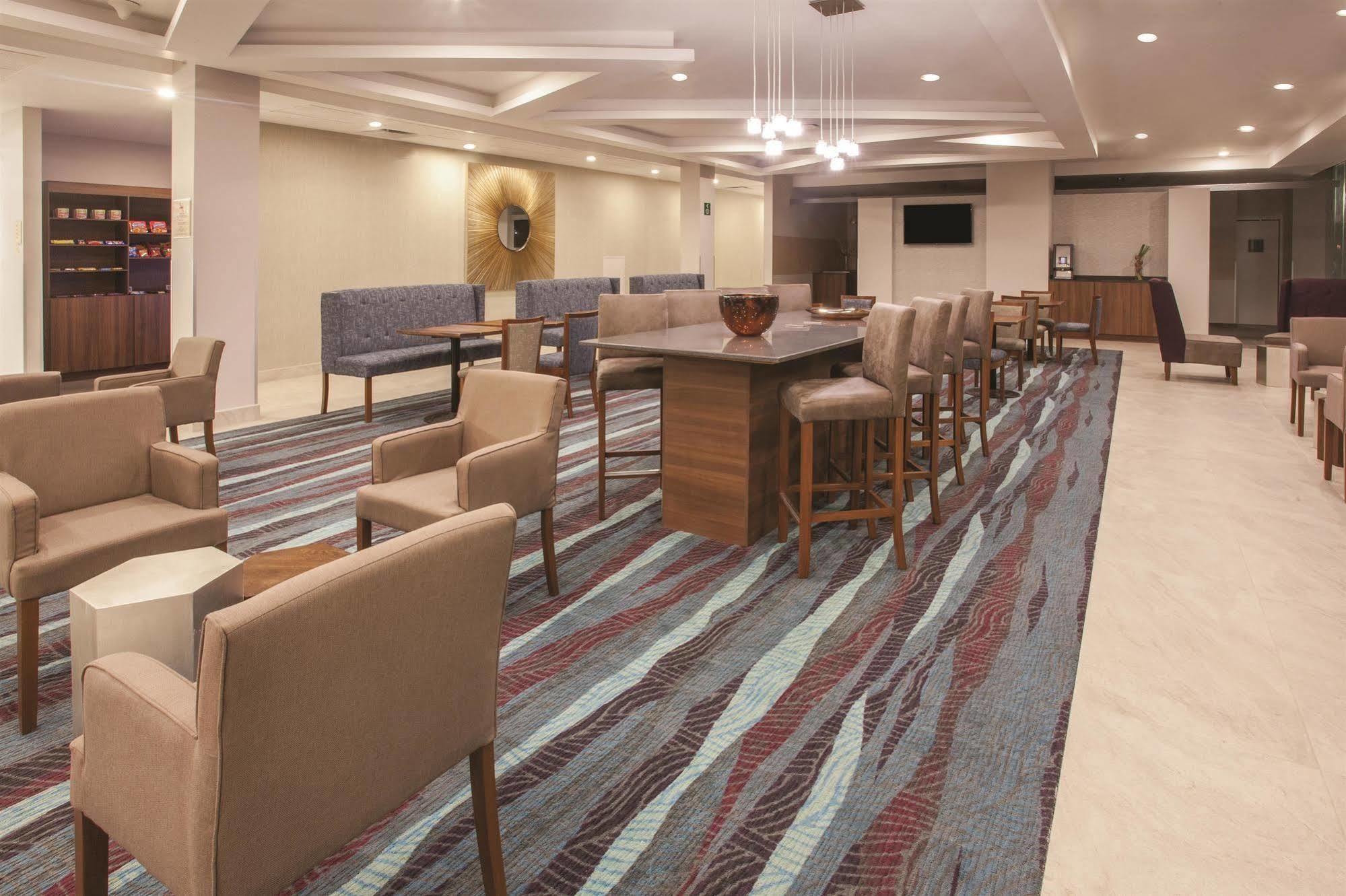 La Quinta By Wyndham Aguascalientes Hotel Kültér fotó