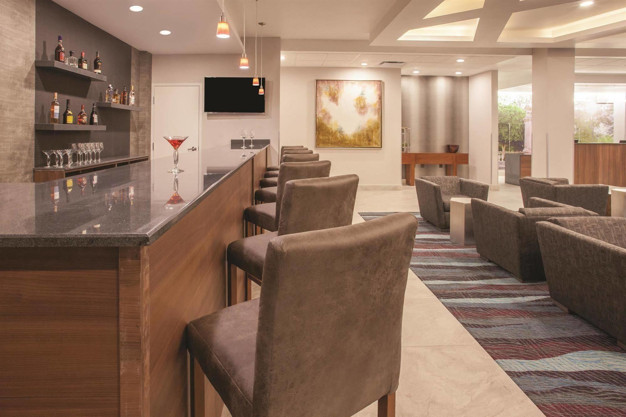 La Quinta By Wyndham Aguascalientes Hotel Kültér fotó